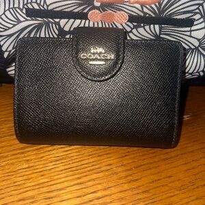 Coach medium corner zip wallet